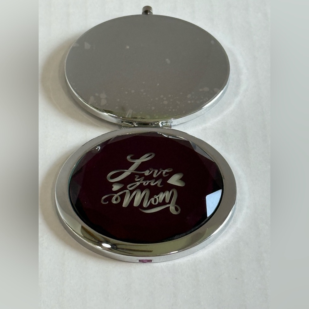 Retro Metal Travel Makeup Mirror 1x/2x Magnifying Compact "Love You Mom" - Picture 2 of 9